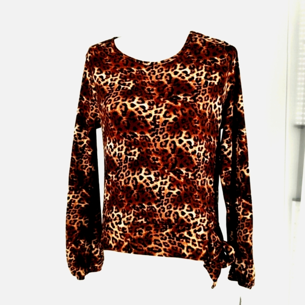 BCX Juniors Animal Print Side Tie Long Sleeve Top